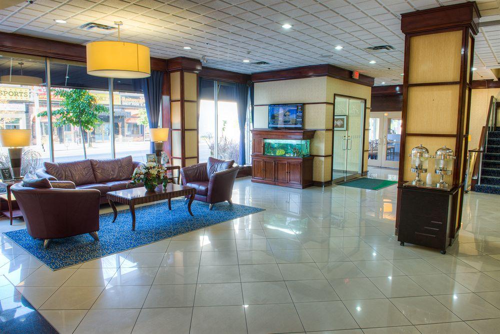 Four Points By Sheraton Windsor Downtown Luaran gambar