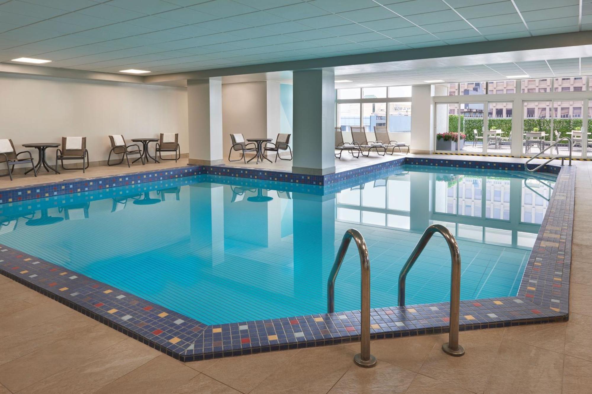 Four Points By Sheraton Windsor Downtown Luaran gambar